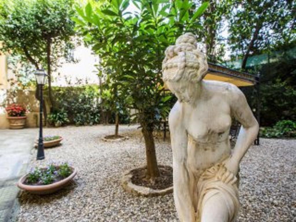 Little Garden Donatello Apartment ฟลอเรนซ์ ภายนอก รูปภาพ